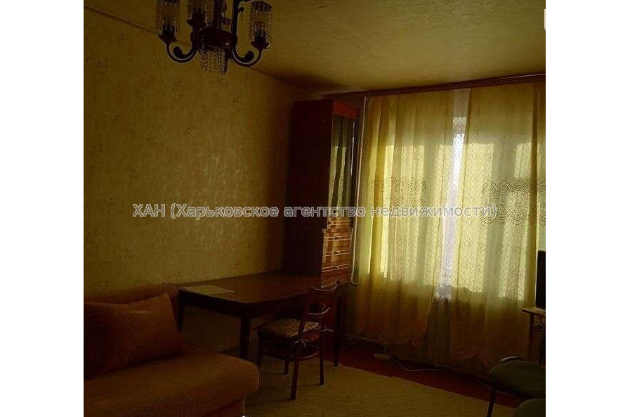 Продам квартиру, Аэрокосмический пр. , 1 кім., 36 м², косметический ремонт 