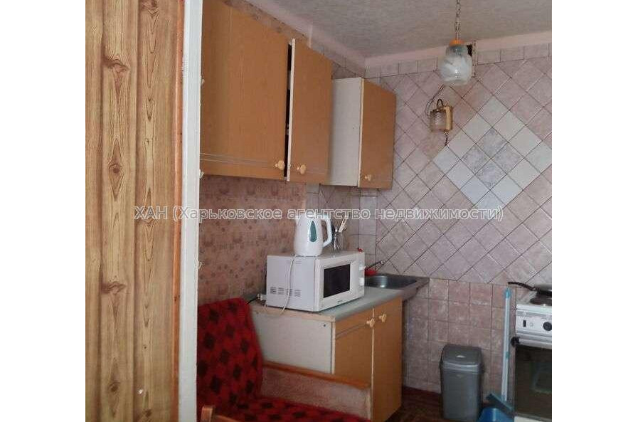 Продам квартиру, Аэрокосмический пр. , 1 кім., 36 м², косметический ремонт 