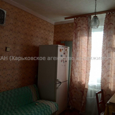 Продам квартиру, Аэрокосмический пр. , 1 кім., 36 м², косметический ремонт 