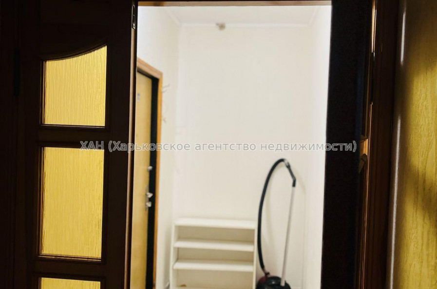 Продам квартиру, Европейская ул. , 1 кім., 28 м², косметический ремонт 