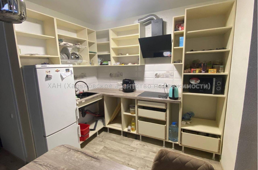 Продам квартиру, Шевченковский пер. , 1 кім., 32 м², капитальный ремонт 