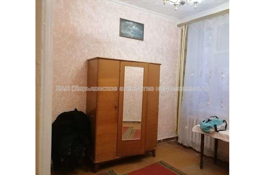 Продам квартиру, Полтавский Шлях ул. , 1  ком., 36 м², советский ремонт 