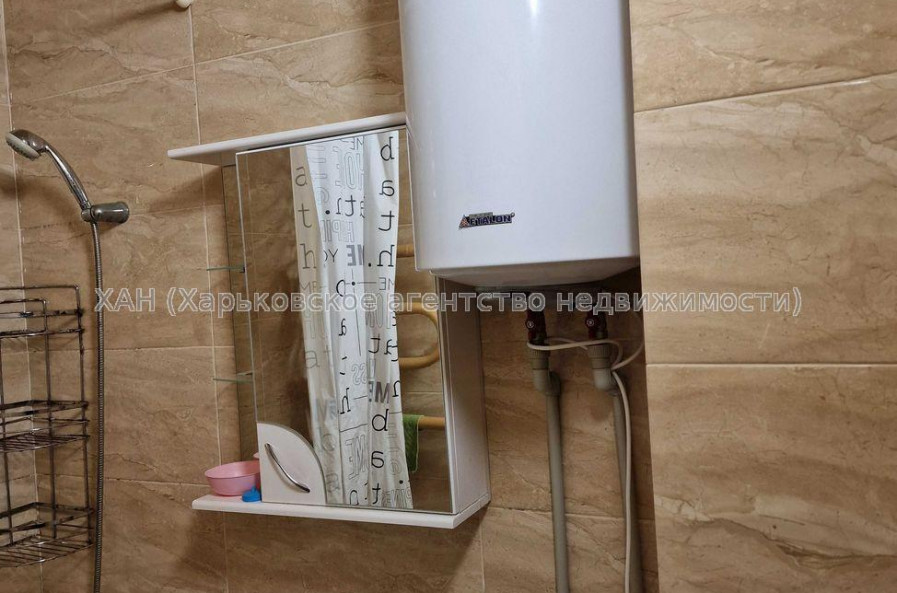 Продам квартиру, Каденюка ул. , 3  ком., 63 м², капитальный ремонт 