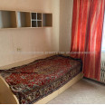 Продам квартиру, Непокоренных ул. , 4  ком., 90 м², косметический ремонт 