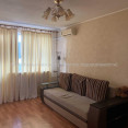 Продам квартиру, Непокоренных ул. , 4  ком., 90 м², косметический ремонт 