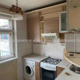 Продам квартиру, Непокоренных ул. , 4 кім., 90 м², косметический ремонт 