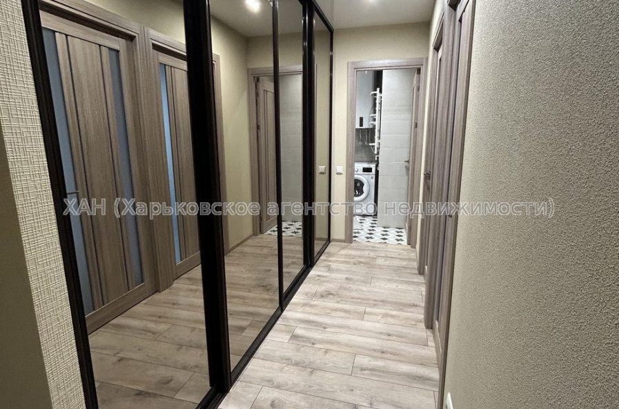 Продам квартиру, Мира ул. , 3 кім., 85 м², евроремонт 