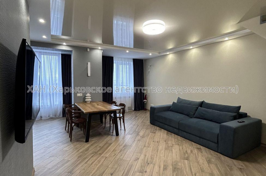 Продам квартиру, Мира ул. , 3 кім., 85 м², евроремонт 