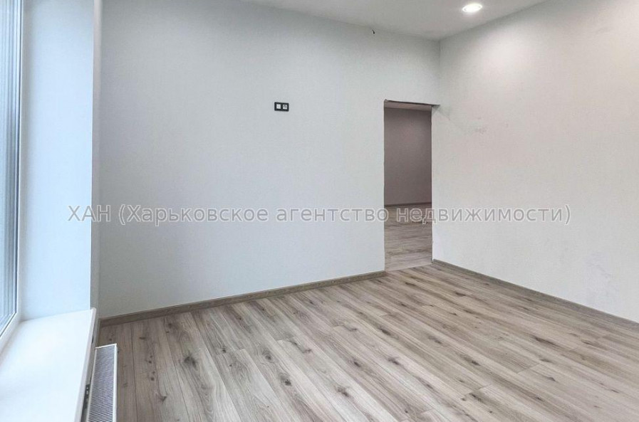 Продам квартиру, Клеменова Дача ул. , 3  ком., 125 м², авторский дизайн 