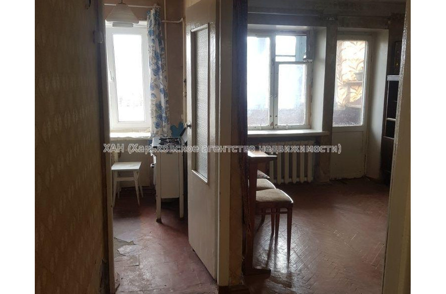 Продам квартиру, Беркоса ул. , 9/17 , 1  ком., 28 м², советский ремонт 
