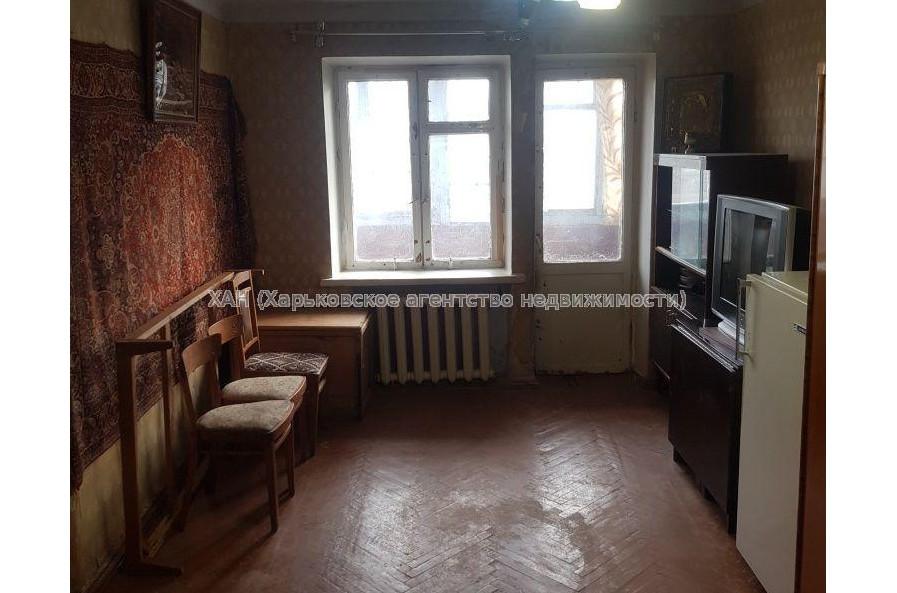 Продам квартиру, Беркоса ул. , 9/17 , 1  ком., 28 м², советский ремонт 