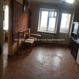 Продам квартиру, Беркоса ул. , 9/17 , 1  ком., 28 м², советский ремонт