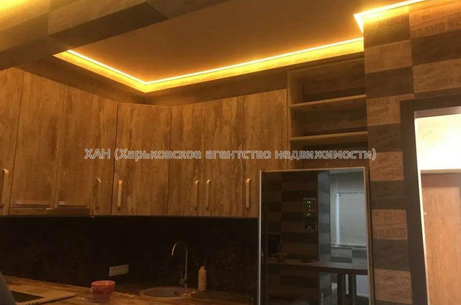 Продам квартиру, Молочная ул. , 2 кім., 47 м², евроремонт 