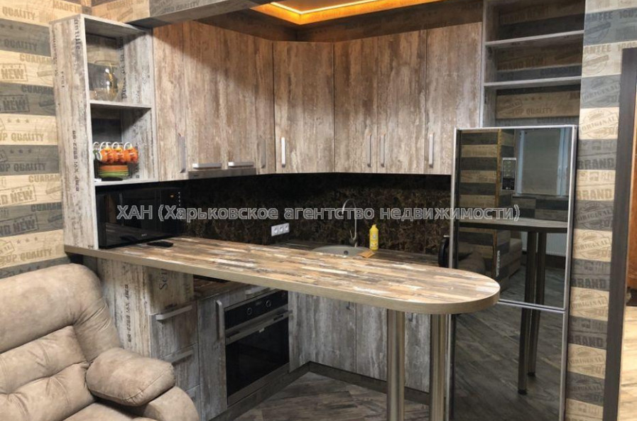 Продам квартиру, Молочная ул. , 2 кім., 47 м², евроремонт 