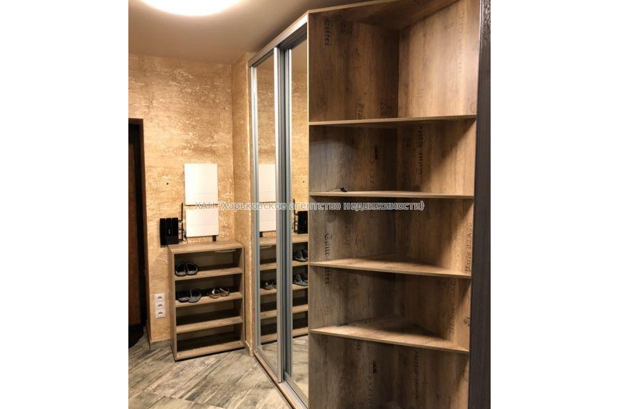 Продам квартиру, Молочная ул. , 2 кім., 47 м², евроремонт 