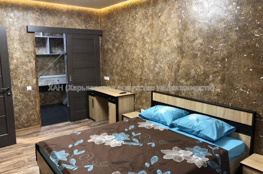 Продам квартиру, Молочная ул. , 2 кім., 47 м², евроремонт 