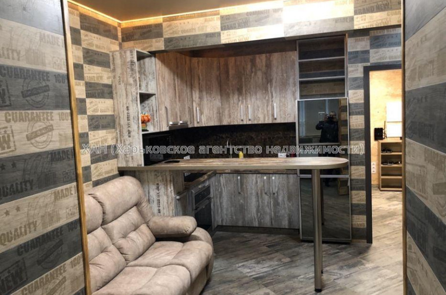Продам квартиру, Молочная ул. , 2 кім., 47 м², евроремонт 