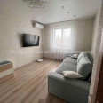 Продам квартиру, Любови Малой  просп. , 1  ком., 37 м², капитальный ремонт 