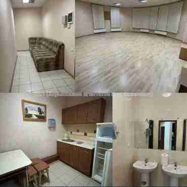 Продам квартиру, Науки просп. , 5 кім., 270 м², капитальный ремонт 