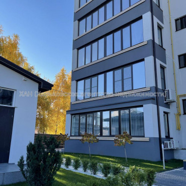 Продам квартиру, Партизанский пер. , 2 кім., 69 м², евроремонт 