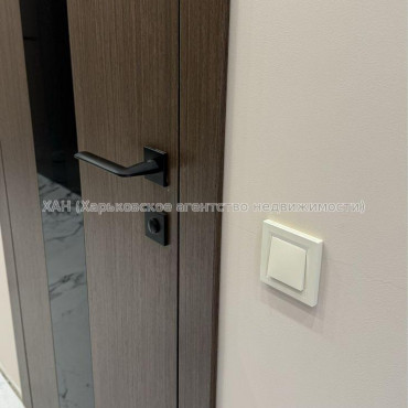 Продам квартиру, Партизанский пер. , 2 кім., 69 м², евроремонт 