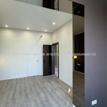 Продам квартиру, Партизанский пер. , 2 кім., 69 м², евроремонт 