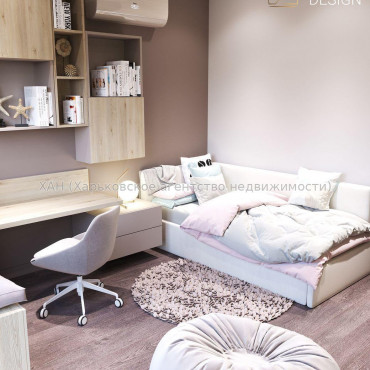 Продам квартиру, Партизанский пер. , 2 кім., 69 м², евроремонт 