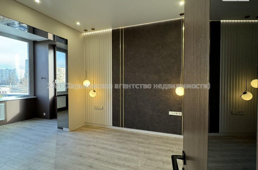 Продам квартиру, Партизанский пер. , 2  ком., 69 м², евроремонт 