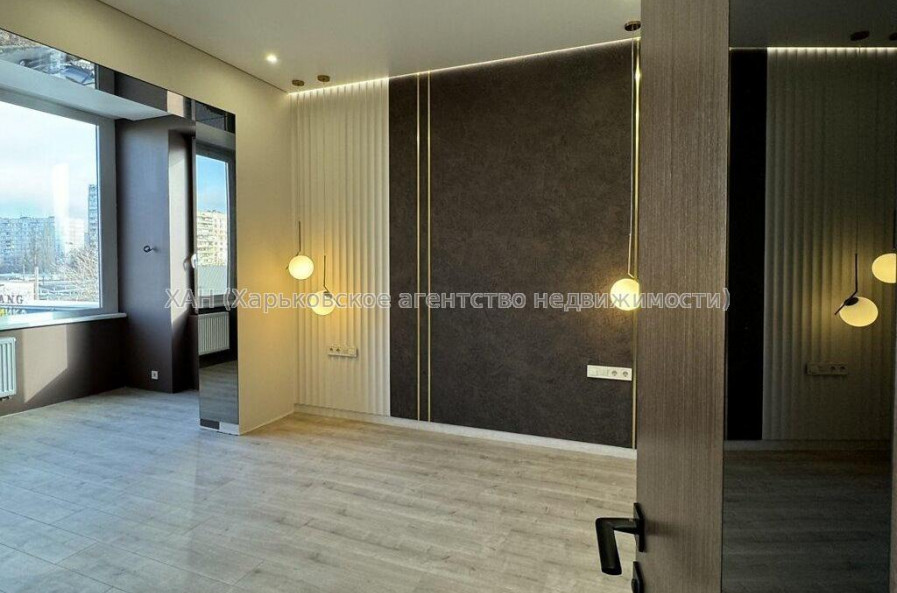 Продам квартиру, Партизанский пер. , 2 кім., 69 м², евроремонт 