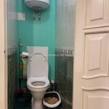 Продам квартиру, Соборности Украины ул. , 3 кім., 70 м², косметический ремонт 