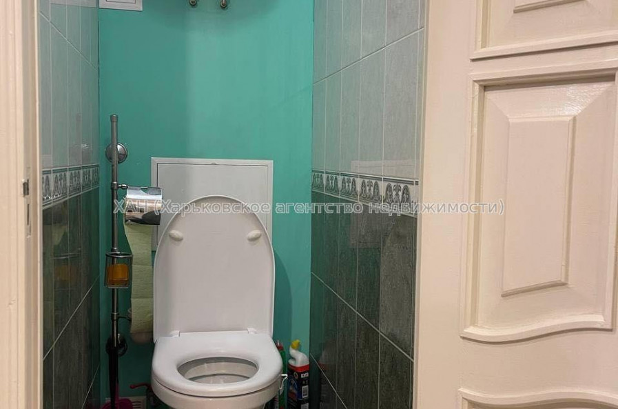 Продам квартиру, Соборности Украины ул. , 3 кім., 70 м², косметический ремонт 