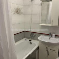 Продам квартиру, Гвардейцев Широнинцев ул. , 1  ком., 35 м², евроремонт 