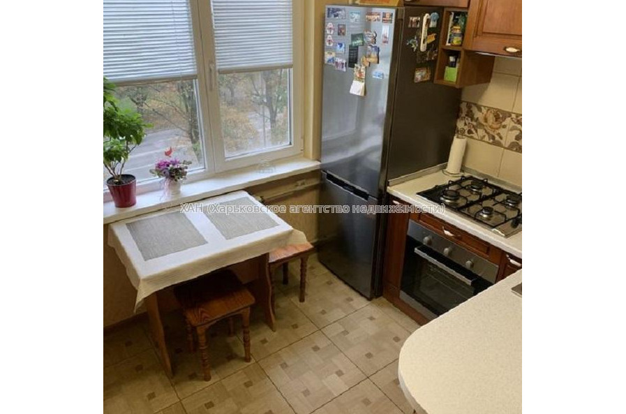 Продам квартиру, Гвардейцев Широнинцев ул. , 1  ком., 35 м², евроремонт 