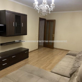 Продам квартиру, Гвардейцев Широнинцев ул. , 1  ком., 35 м², евроремонт