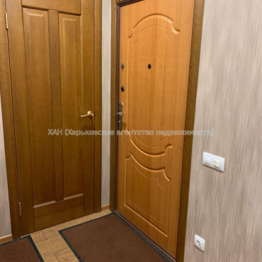 Продам квартиру, Гвардейцев Широнинцев ул. , 1 кім., 35 м², евроремонт 