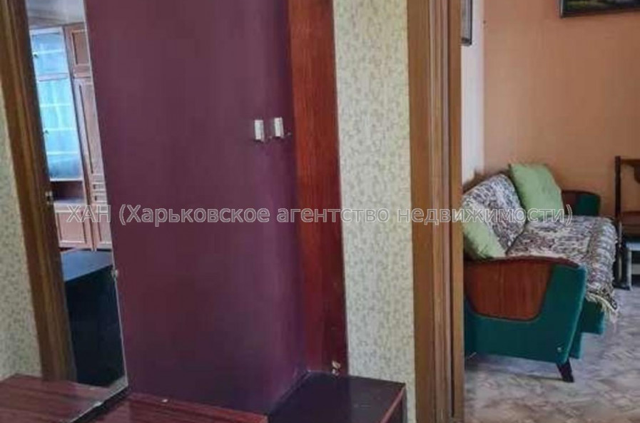Продам квартиру, Волонтерская ул. , 1  ком., 32 м², советский ремонт 