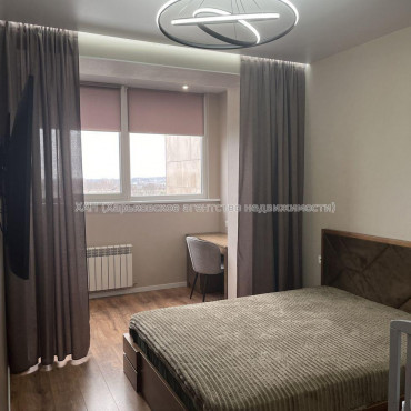 Продам квартиру, Полтавский Шлях ул. , 2  ком., 62 м², авторский дизайн 