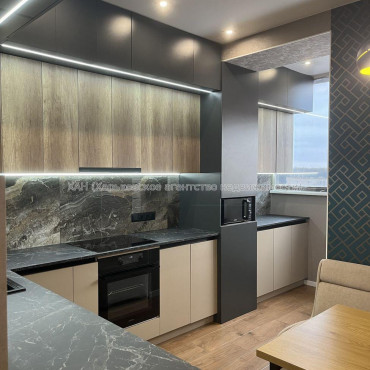 Продам квартиру, Полтавский Шлях ул. , 2  ком., 62 м², авторский дизайн 