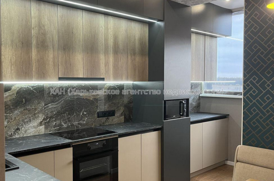Продам квартиру, Полтавский Шлях ул. , 2 кім., 62 м², авторский дизайн 