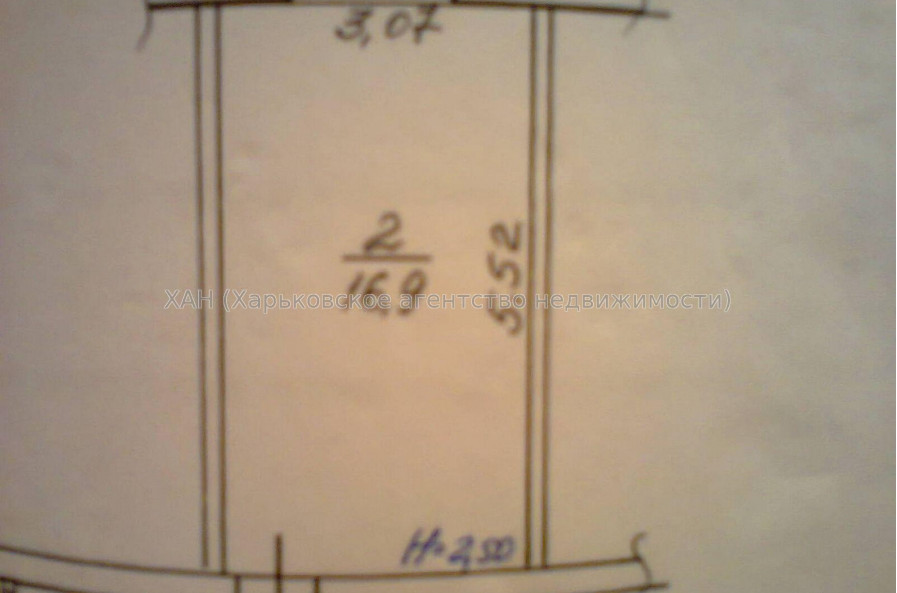 Продам квартиру, Гвардейцев Широнинцев ул. , 2 кім., 65 м², без внутренних работ 