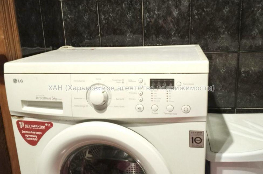 Продам квартиру, Гвардейцев Широнинцев ул. , 2 кім., 65 м², без внутренних работ 