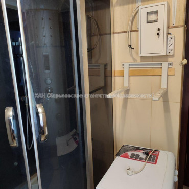 Продам квартиру, Франковская ул. , 1  ком., 34 м², капитальный ремонт 