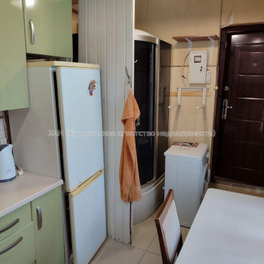Продам квартиру, Франковская ул. , 1  ком., 34 м², капитальный ремонт 
