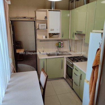 Продам квартиру, Франковская ул. , 1  ком., 34 м², капитальный ремонт 