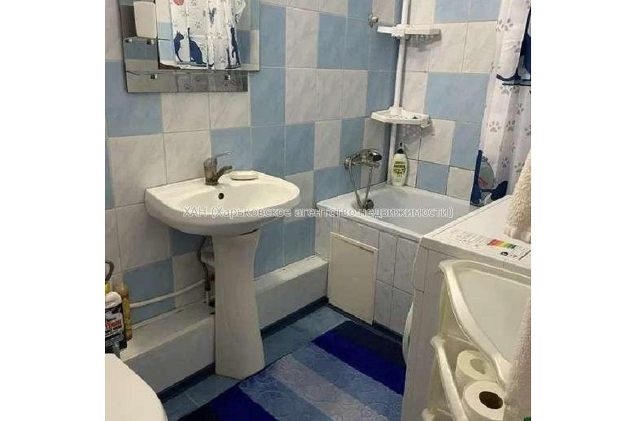 Продам квартиру, Непокоренных ул. , 1  ком., 40 м², капитальный ремонт 