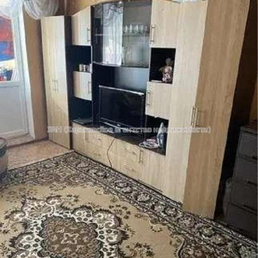 Продам квартиру, Непокоренных ул. , 1  ком., 40 м², капитальный ремонт 