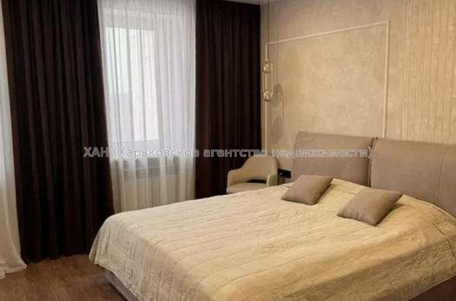 Продам квартиру, Профессорская ул. , 2  ком., 70 м², капитальный ремонт 