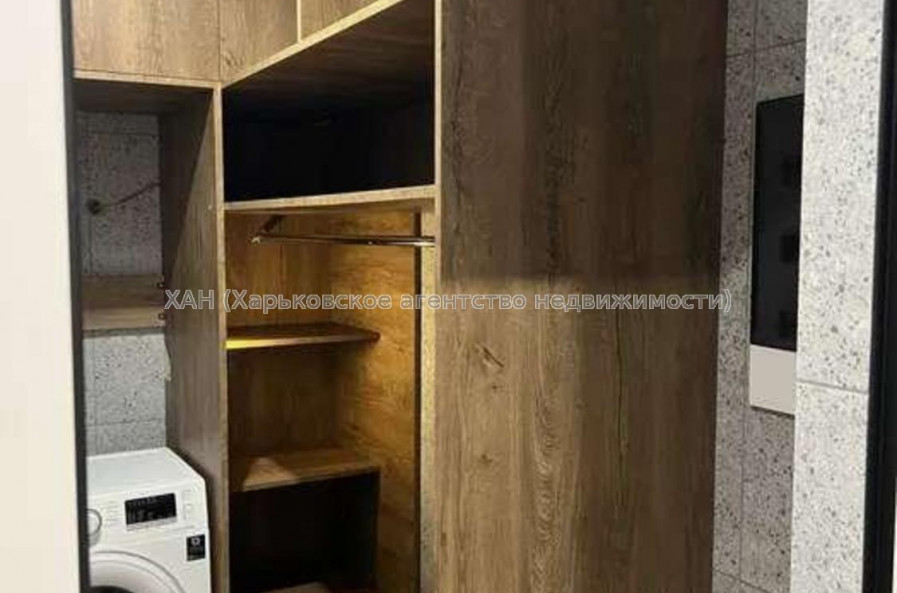 Продам квартиру, Профессорская ул. , 2  ком., 70 м², капитальный ремонт 