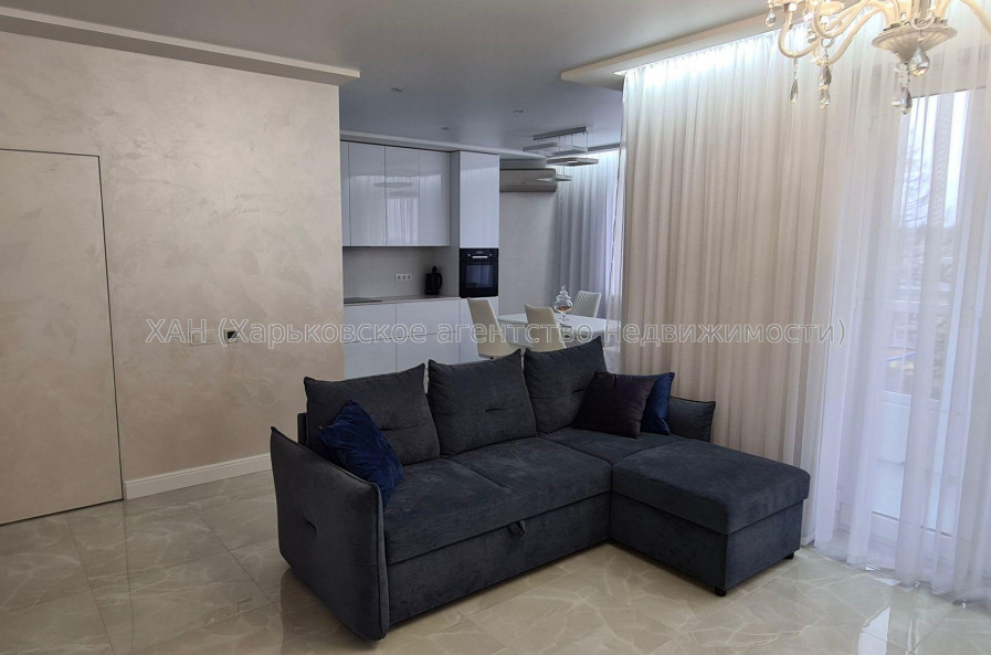 Продам квартиру, Профессорская ул. , 12 , 2  ком., 70 м², капитальный ремонт 