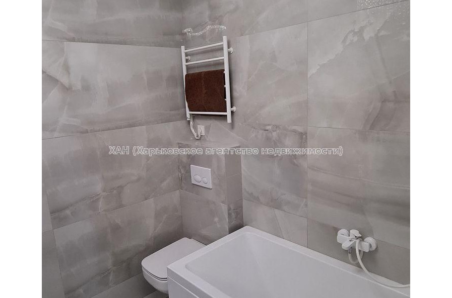 Продам квартиру, Профессорская ул. , 12 , 2 кім., 70 м², капитальный ремонт 